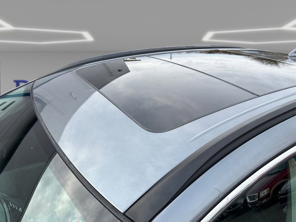 Used 2024 Nissan Murano SV image 17