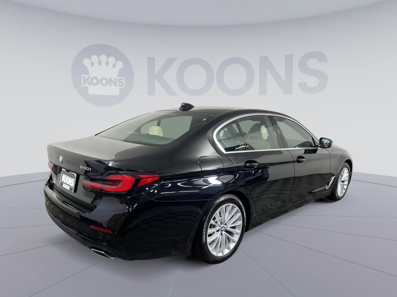 Used 2021 BMW 540i w/ Premium Package RWD image 11