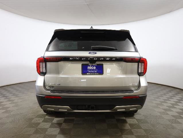 Certified 2025 Ford Explorer Active w/ Active Comfort Package image 3