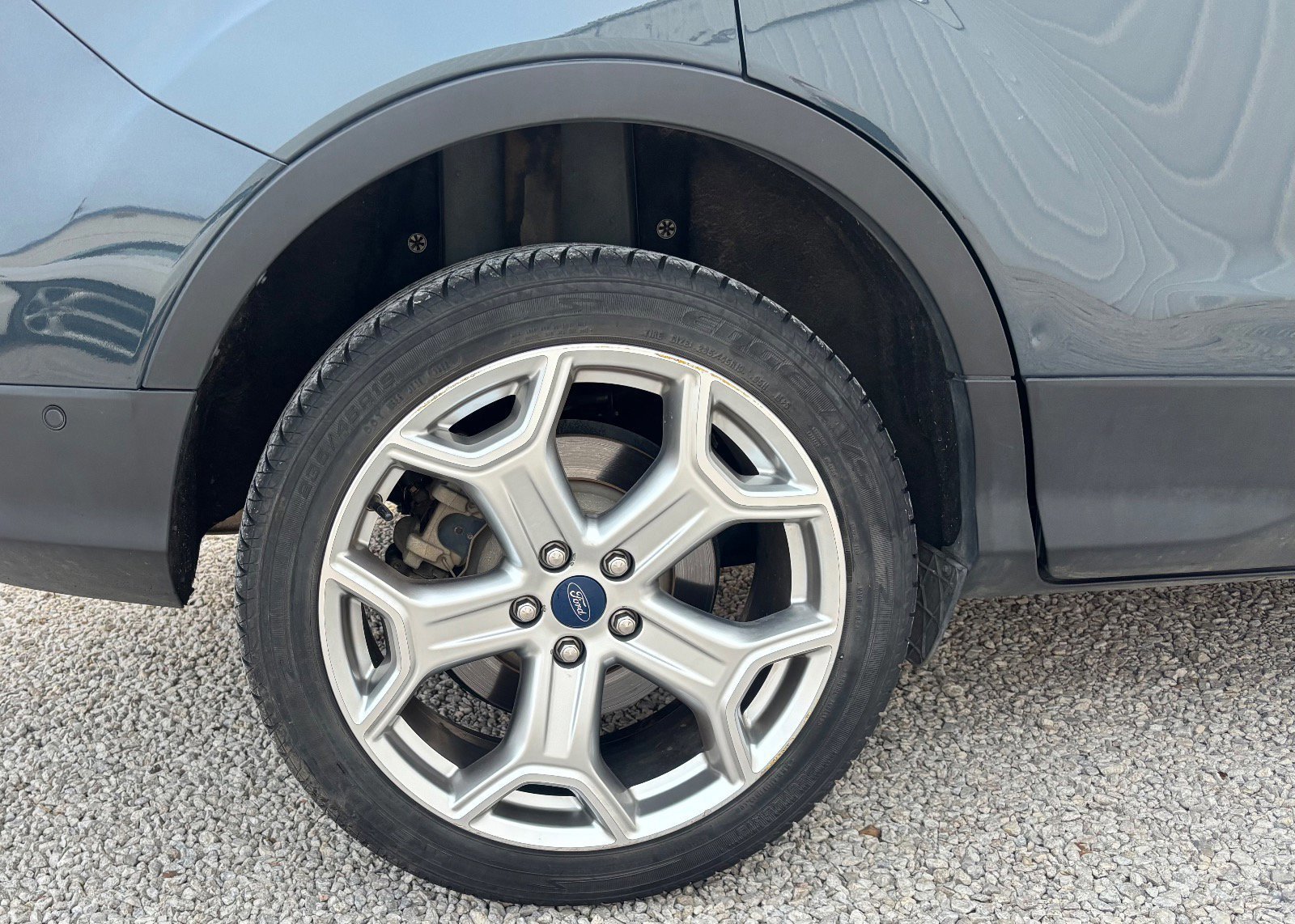 Certified 2019 Ford Escape Titanium image 16