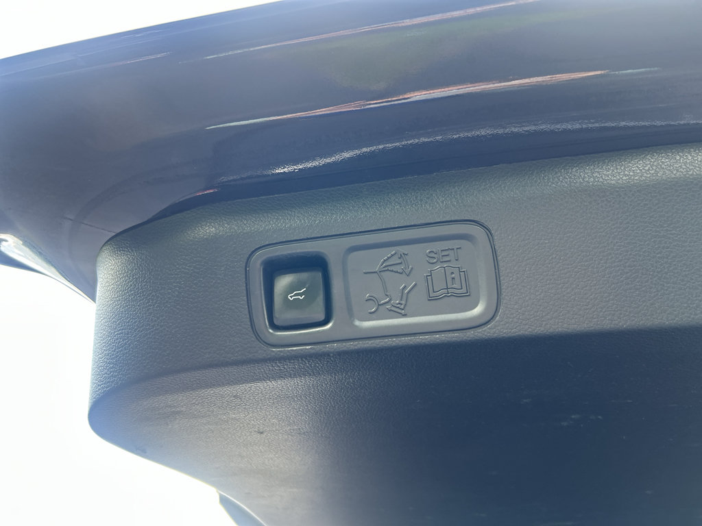 Certified 2021 Ford Expedition Limited RWD image 21