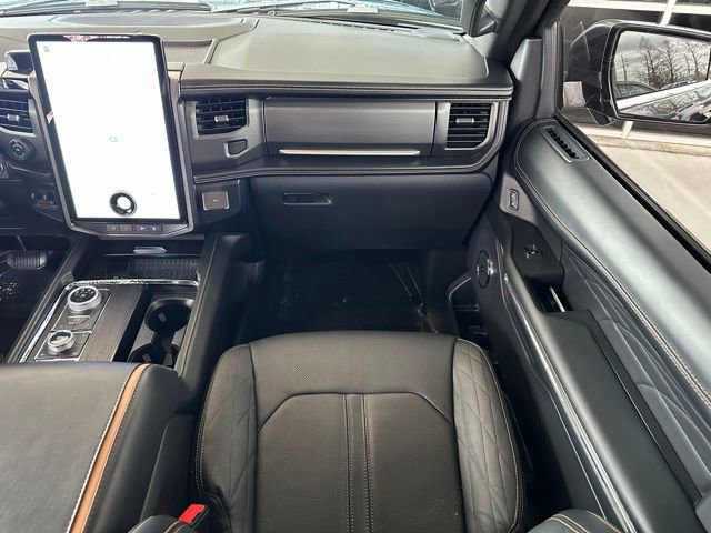 Certified 2023 Ford Expedition Max Platinum image 13