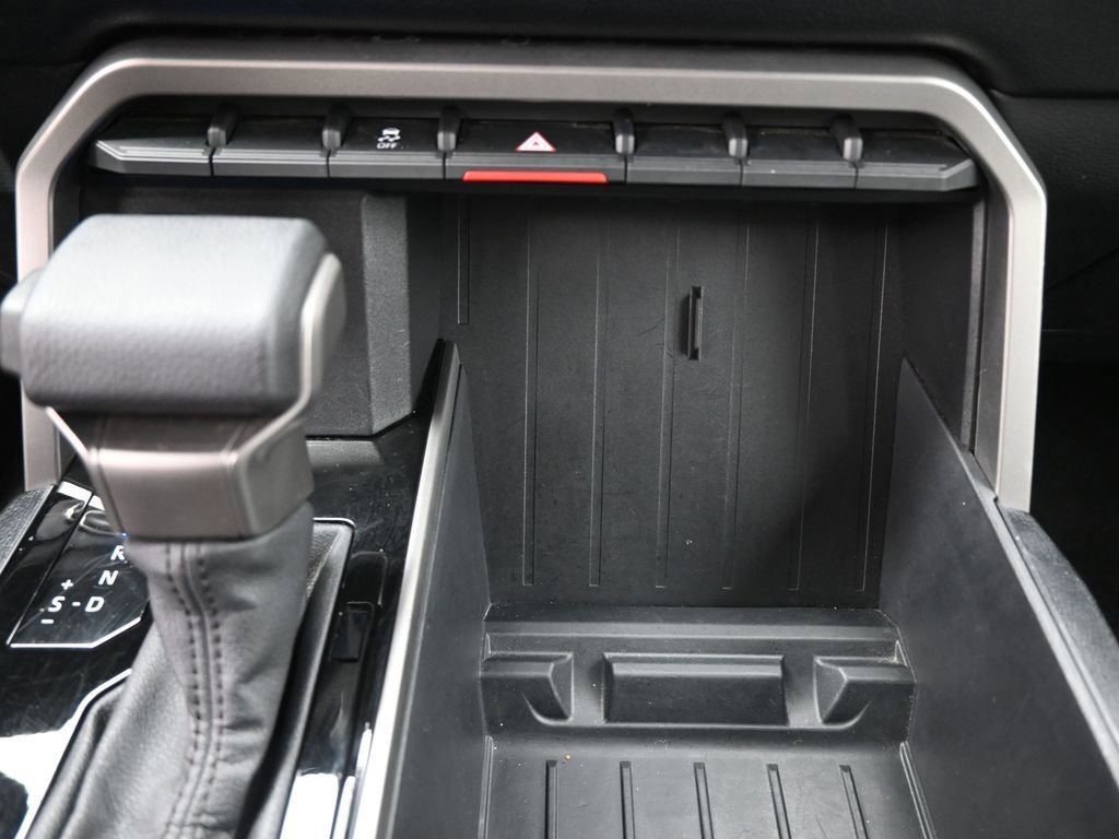 Used 2023 Toyota Tundra SR5 AWD/4WD image 9