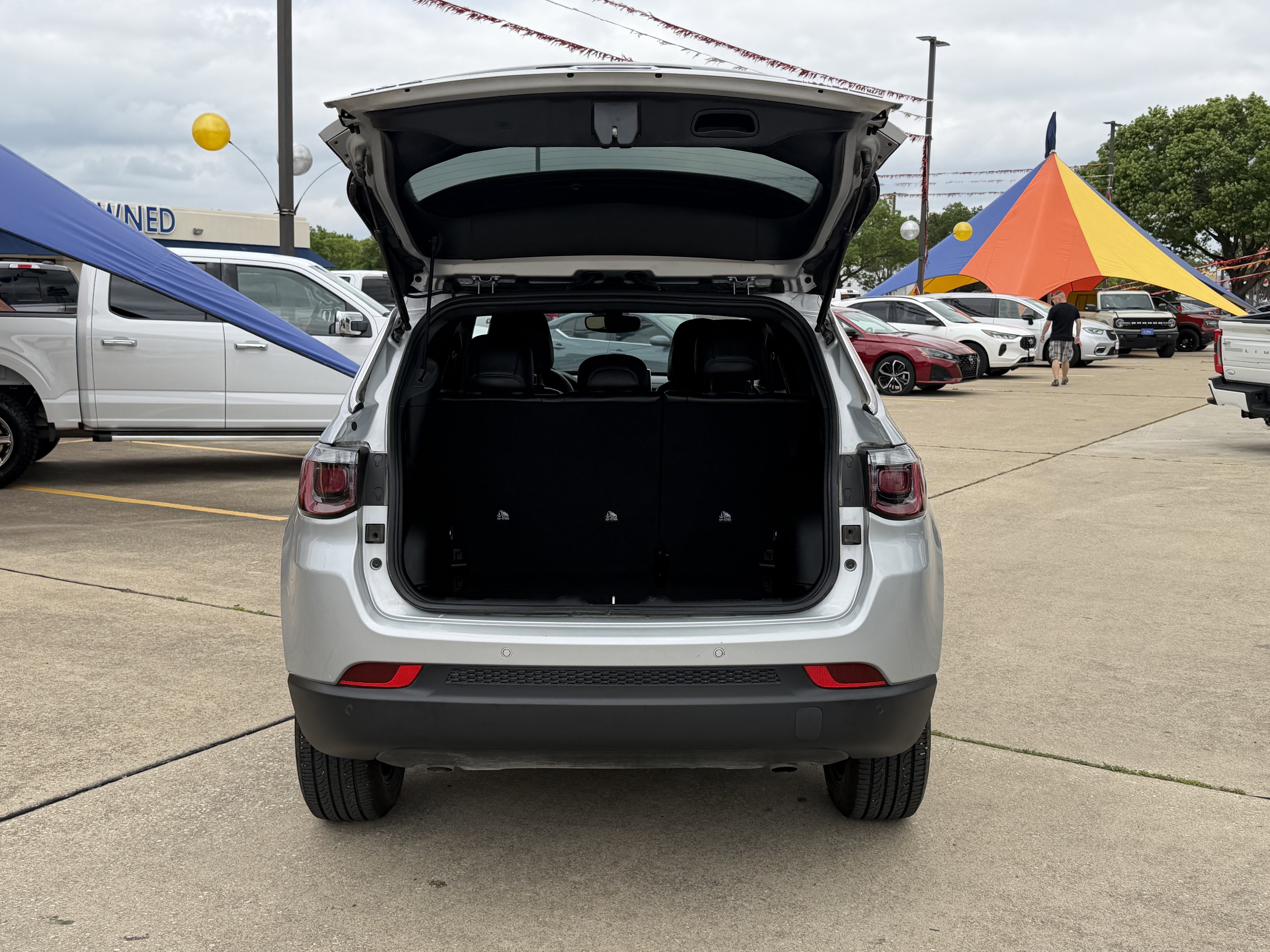 Used 2026 Jeep Compass Limited image 10