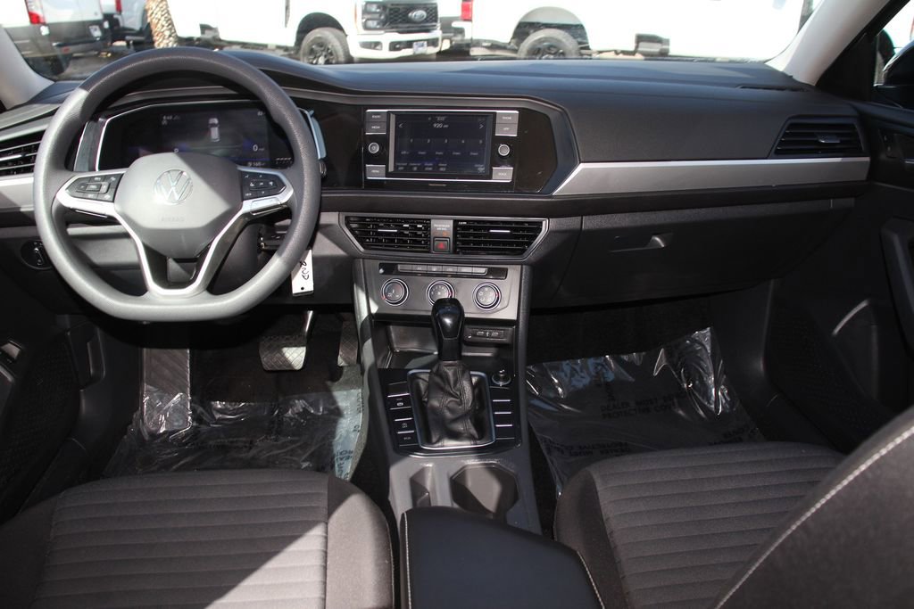 Used 2022 Volkswagen Jetta S FWD image 19