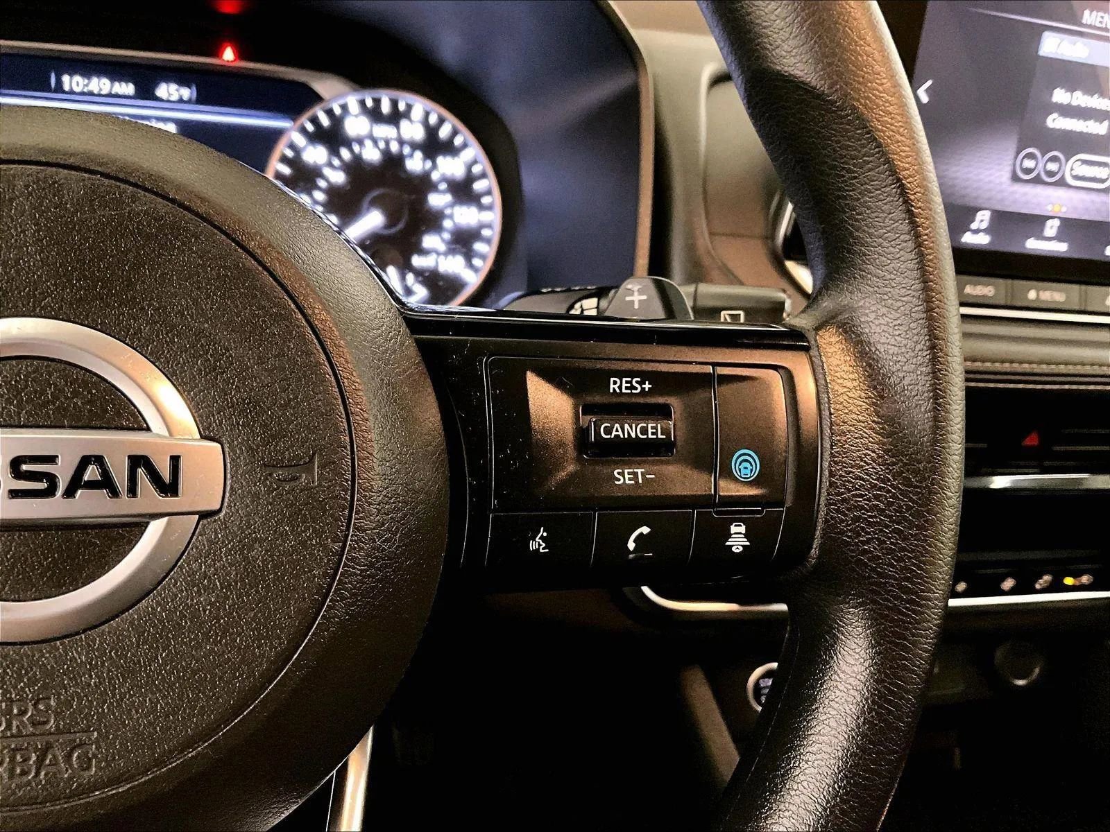 Used 2021 Nissan Rogue SV image 18