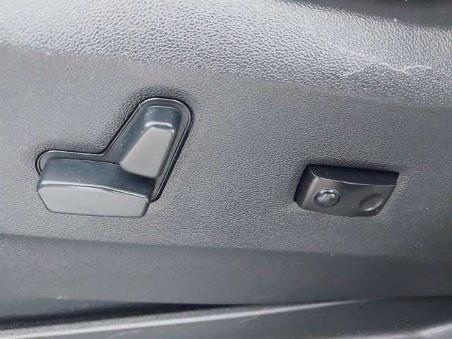 Used 2019 Dodge Grand Caravan SXT FWD image 22