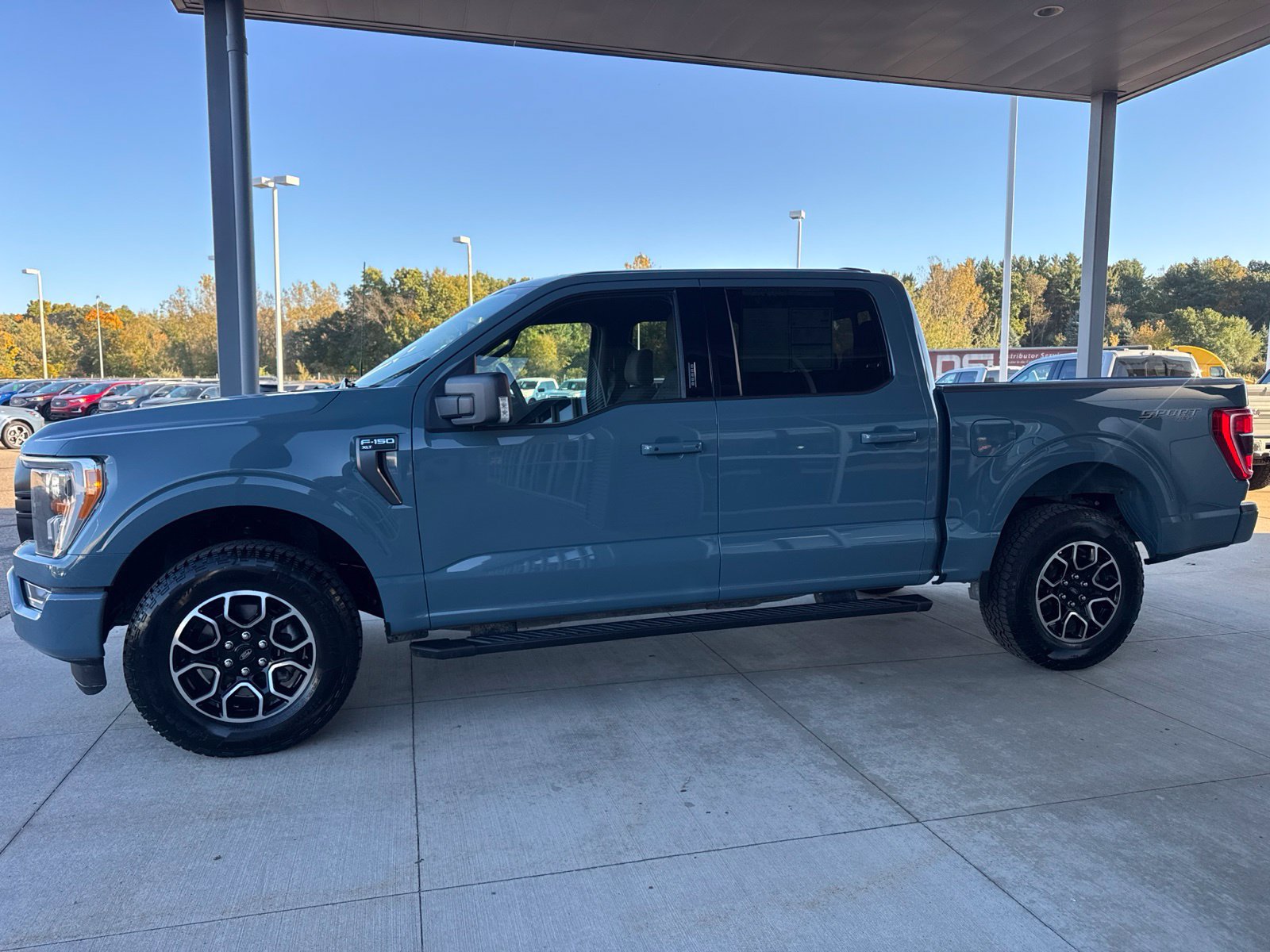 Certified 2023 Ford F150 XLT w/ Equipment Group 302A High AWD/4WD image 4