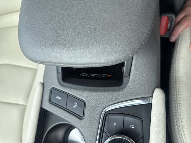 Used 2021 Cadillac XT6 Premium Luxury FWD image 26
