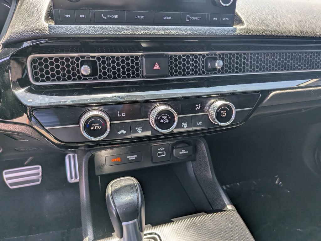 Used 2023 Honda Civic Sport image 25