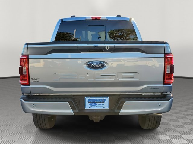 Certified 2022 Ford F150 XLT w/ Equipment Group 302A High image 4