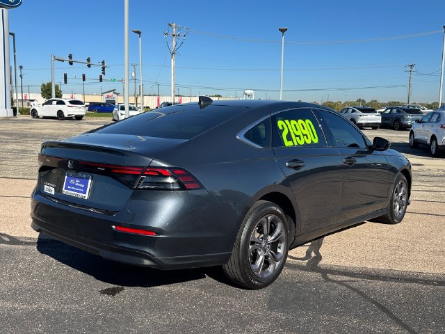 Used 2023 Honda Accord EX image 5