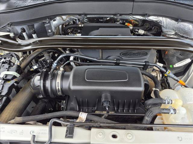 Certified 2020 Ford Explorer Limited AWD/4WD image 23
