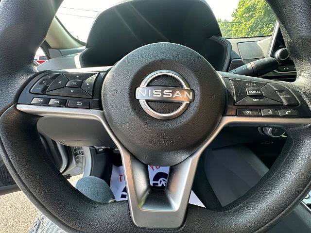 Used 2024 Nissan Altima 2.5 SV FWD image 20