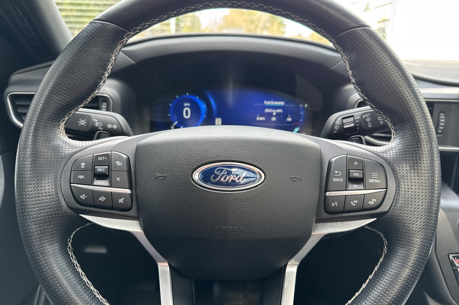 Certified 2020 Ford Explorer ST w/ ST Street Pack image 25