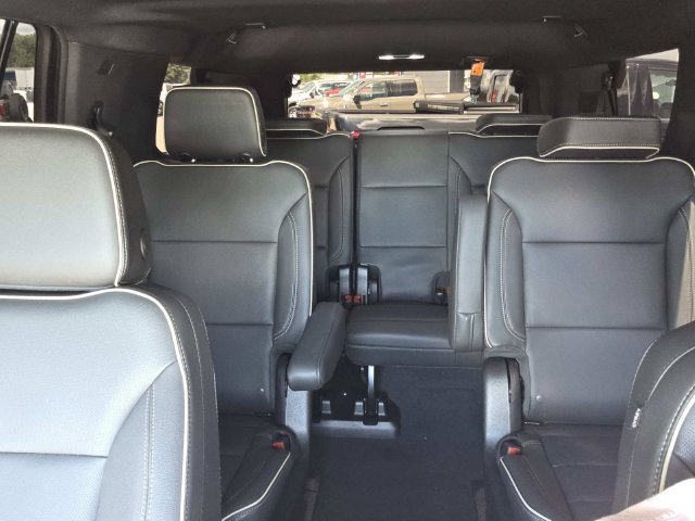 Used 2023 Chevrolet Tahoe Premier RWD image 26