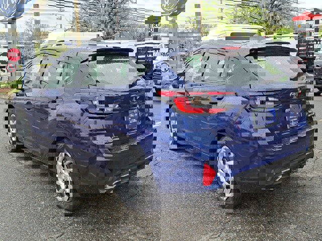 Used 2025 Subaru Impreza 2.0i AWD/4WD image 2