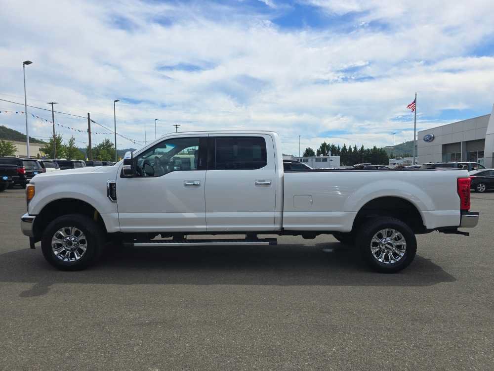 Certified 2017 Ford F350 Lariat w/ Lariat Ultimate Package AWD/4WD image 2