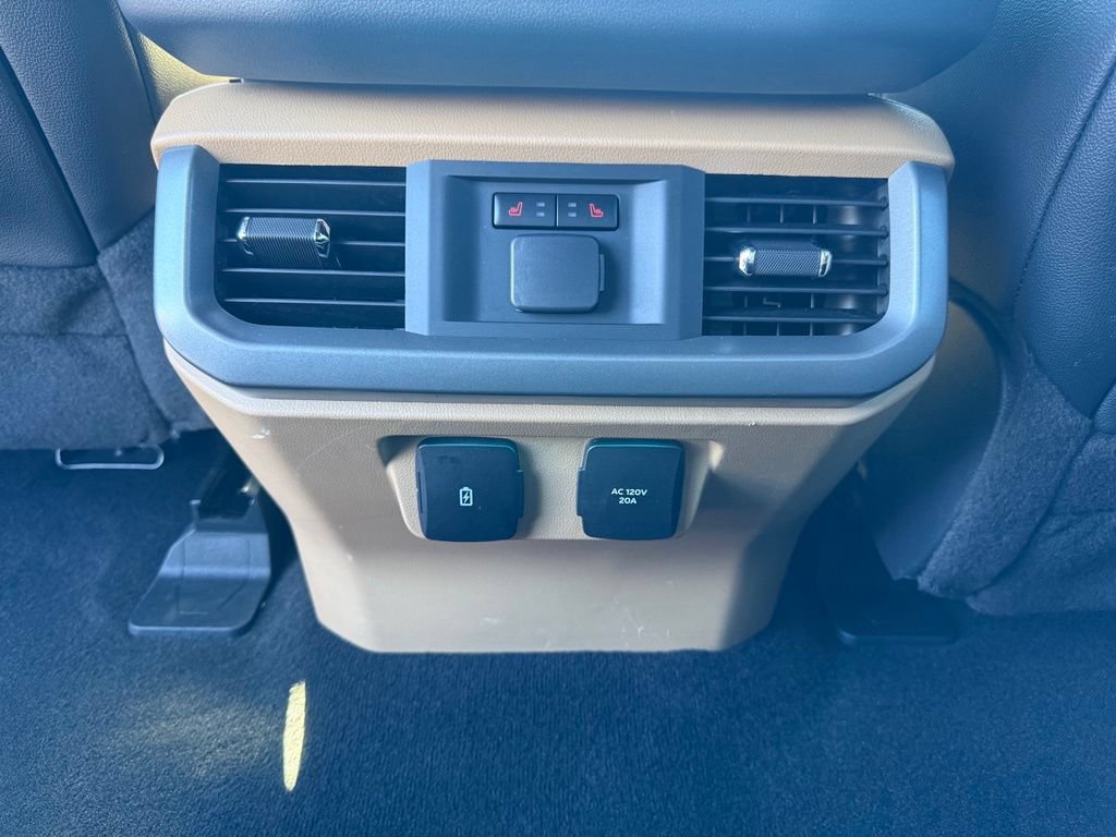 Certified 2022 Ford F150 Lariat w/ Equipment Group 502A High AWD/4WD image 47
