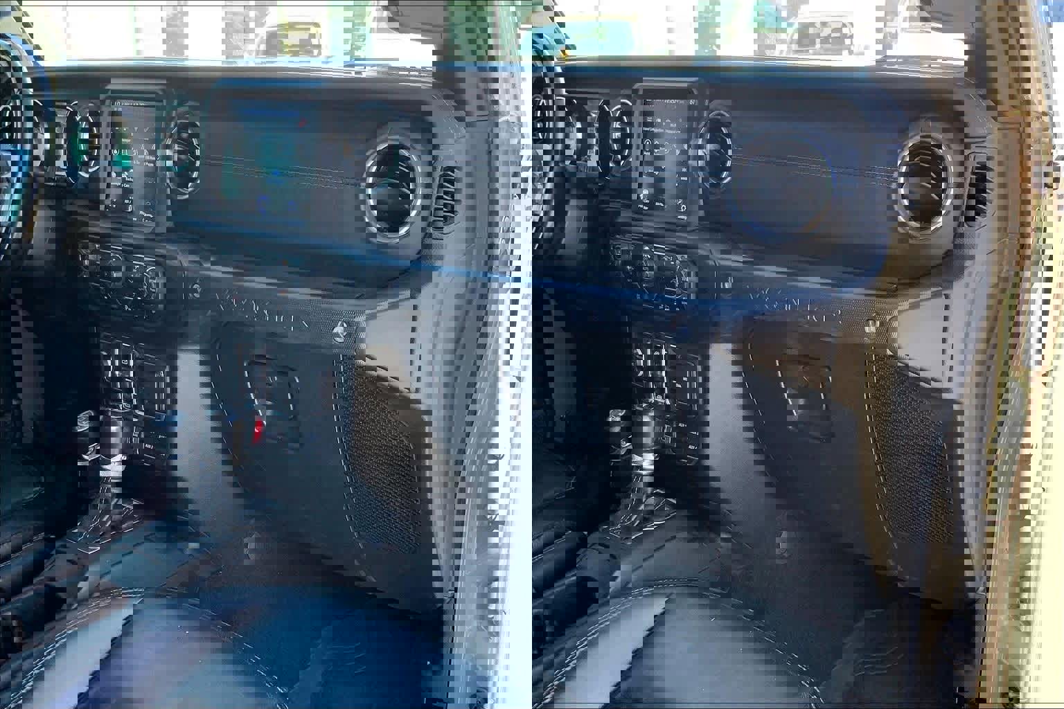 Used 2021 Jeep Wrangler Unlimited Rubicon 4xe w/ Steel Bumper Group image 23