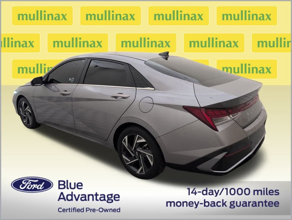 Used 2024 Hyundai Elantra Limited image 3