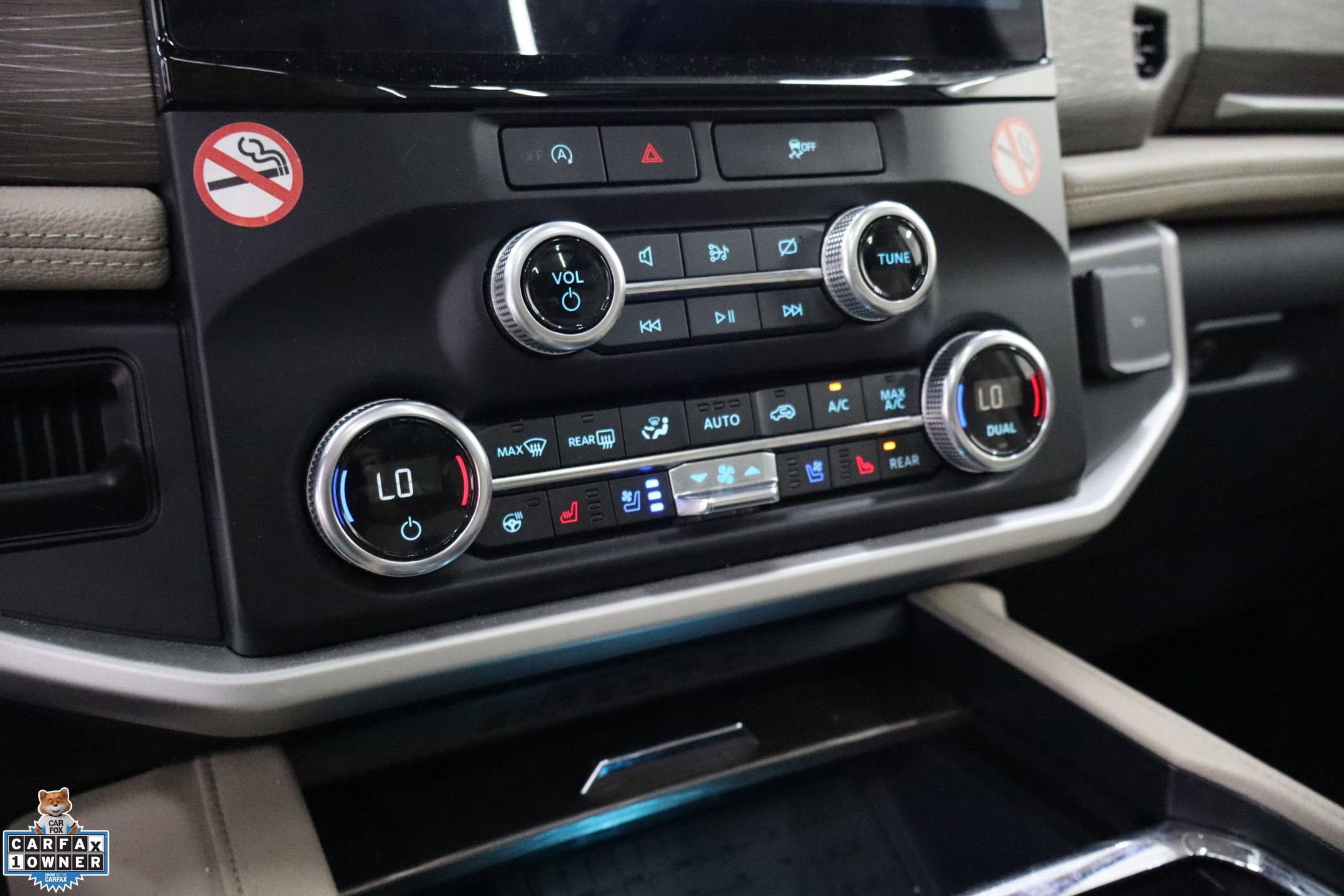 Certified 2024 Ford Expedition Max Limited image 19