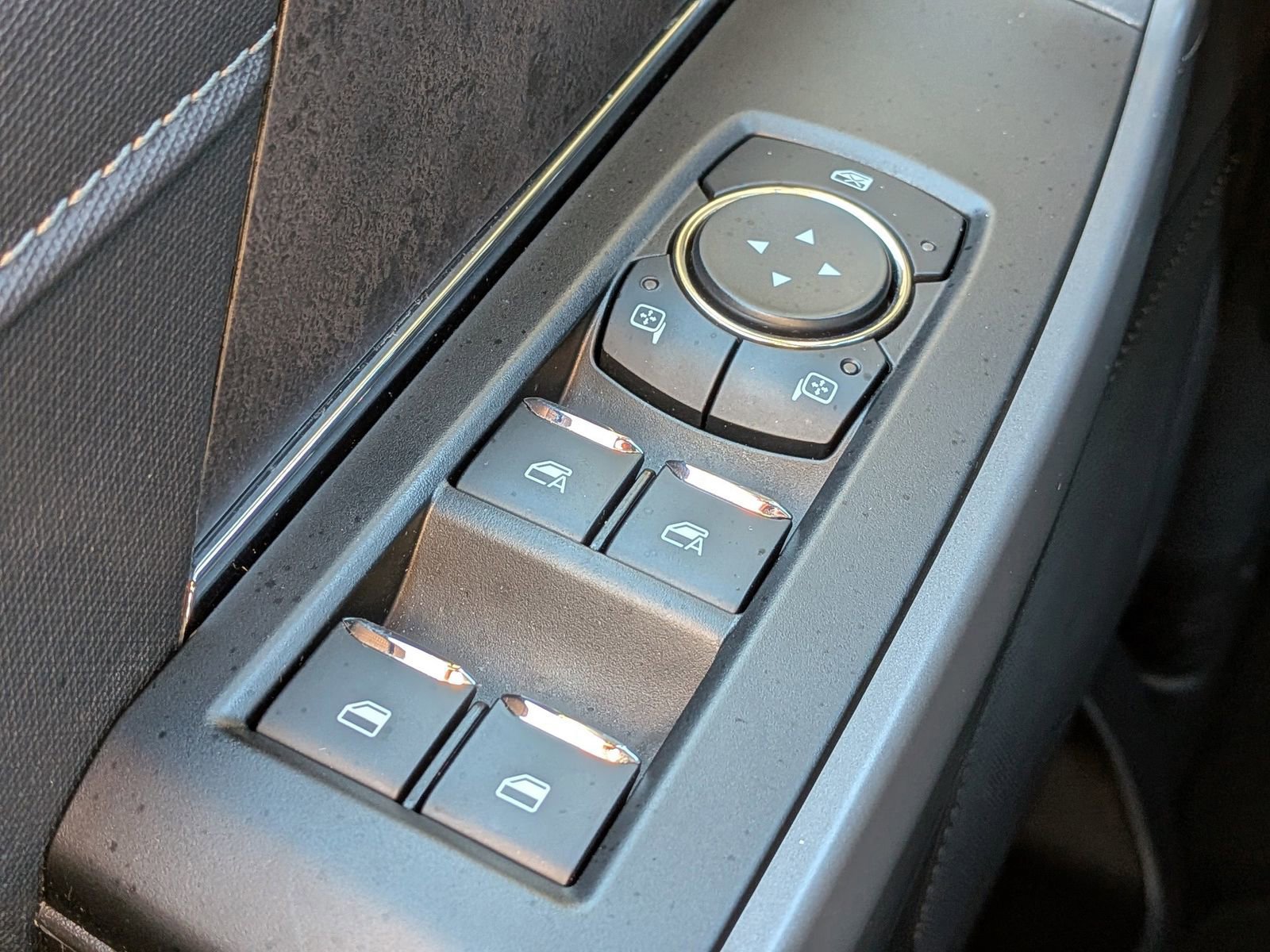 Certified 2025 Ford F150 XLT w/ Equipment Group 302A MID image 26