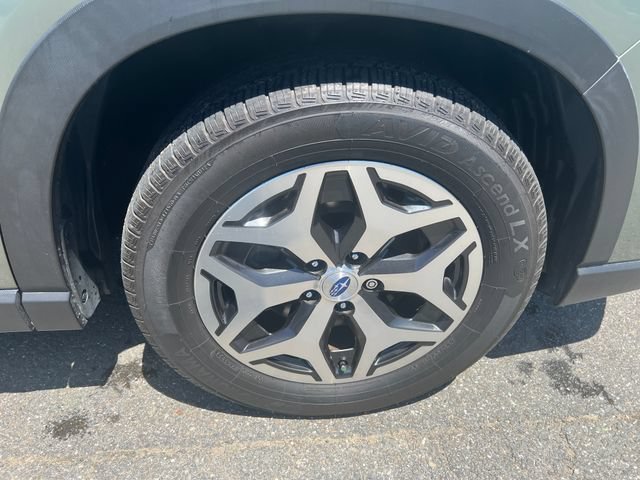 Used 2019 Subaru Forester Premium w/ All-Weather Package AWD/4WD image 9