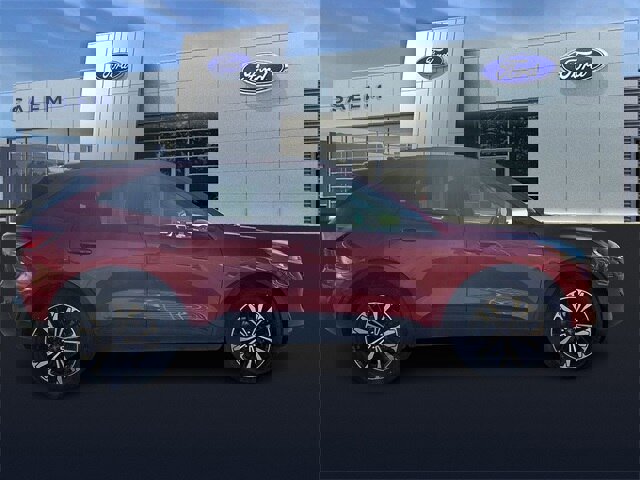 Certified 2022 Ford Escape SEL w/ SEL Stealth AWD Package image 2