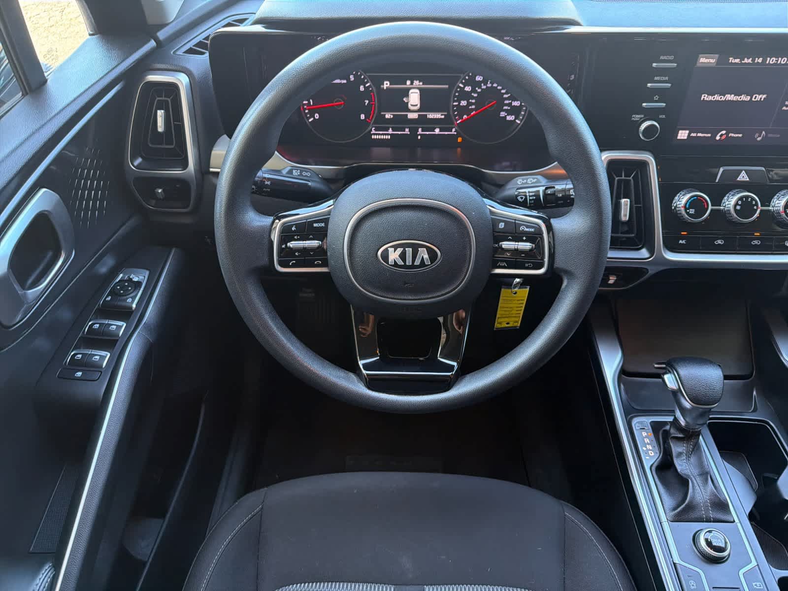 Used 2021 Kia Sorento LX FWD image 14