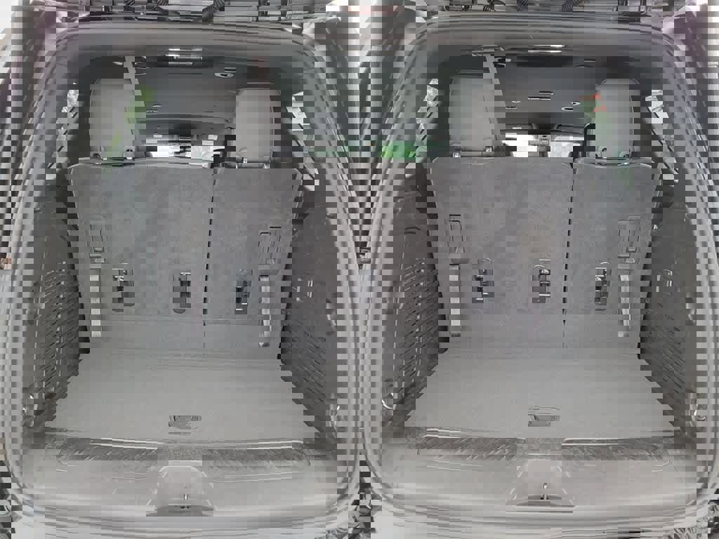 Used 2024 Chevrolet Tahoe LT image 14