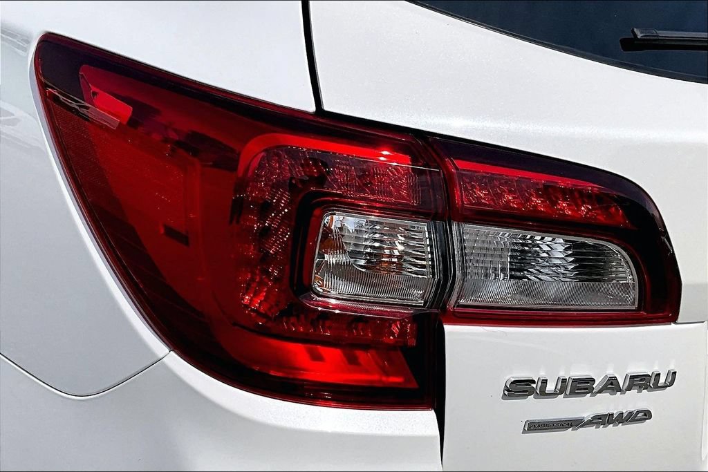 Used 2019 Subaru Outback 2.5i Touring AWD/4WD image 30