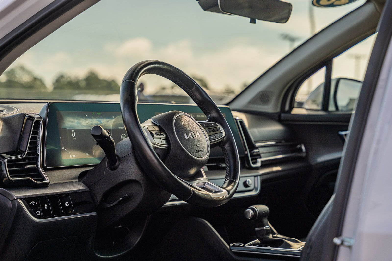 Used 2023 Kia Sportage SX image 19