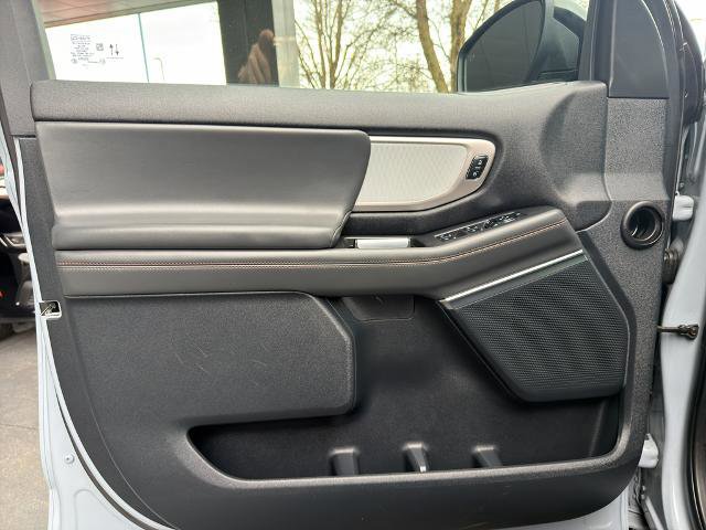 Certified 2025 Ford Expedition Active image 19