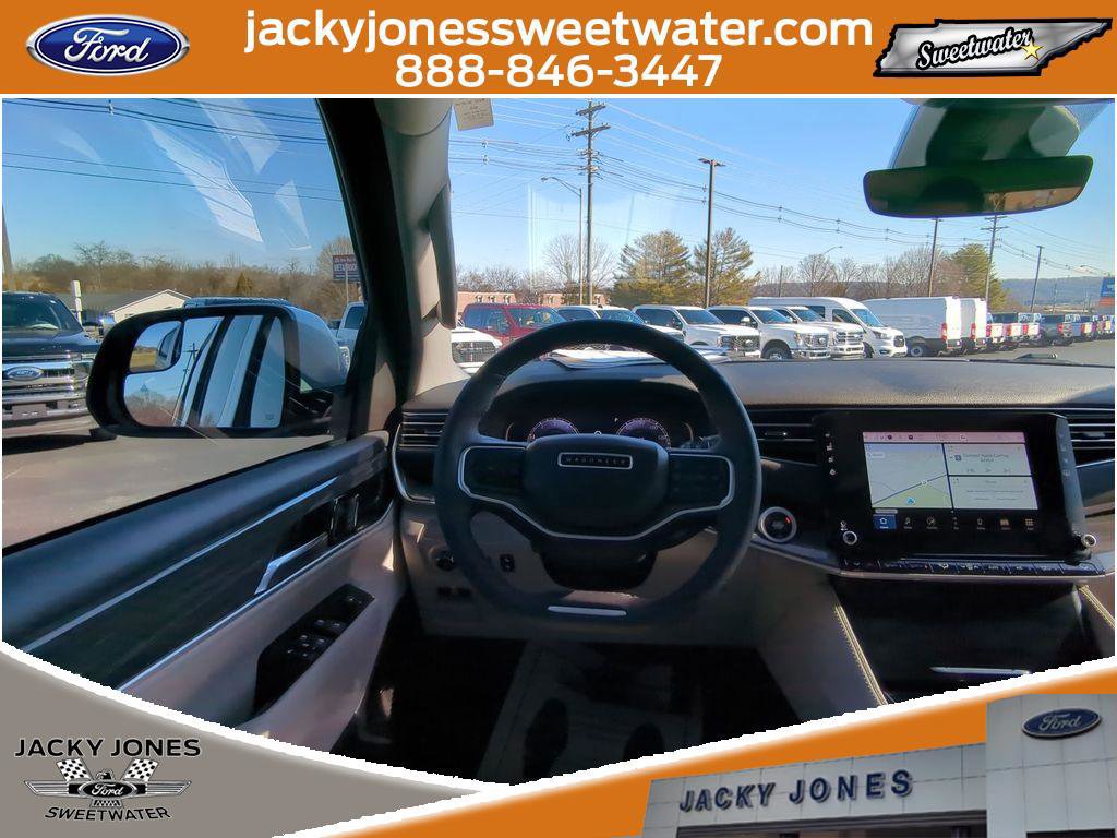 Used 2022 Jeep Wagoneer Series III image 14