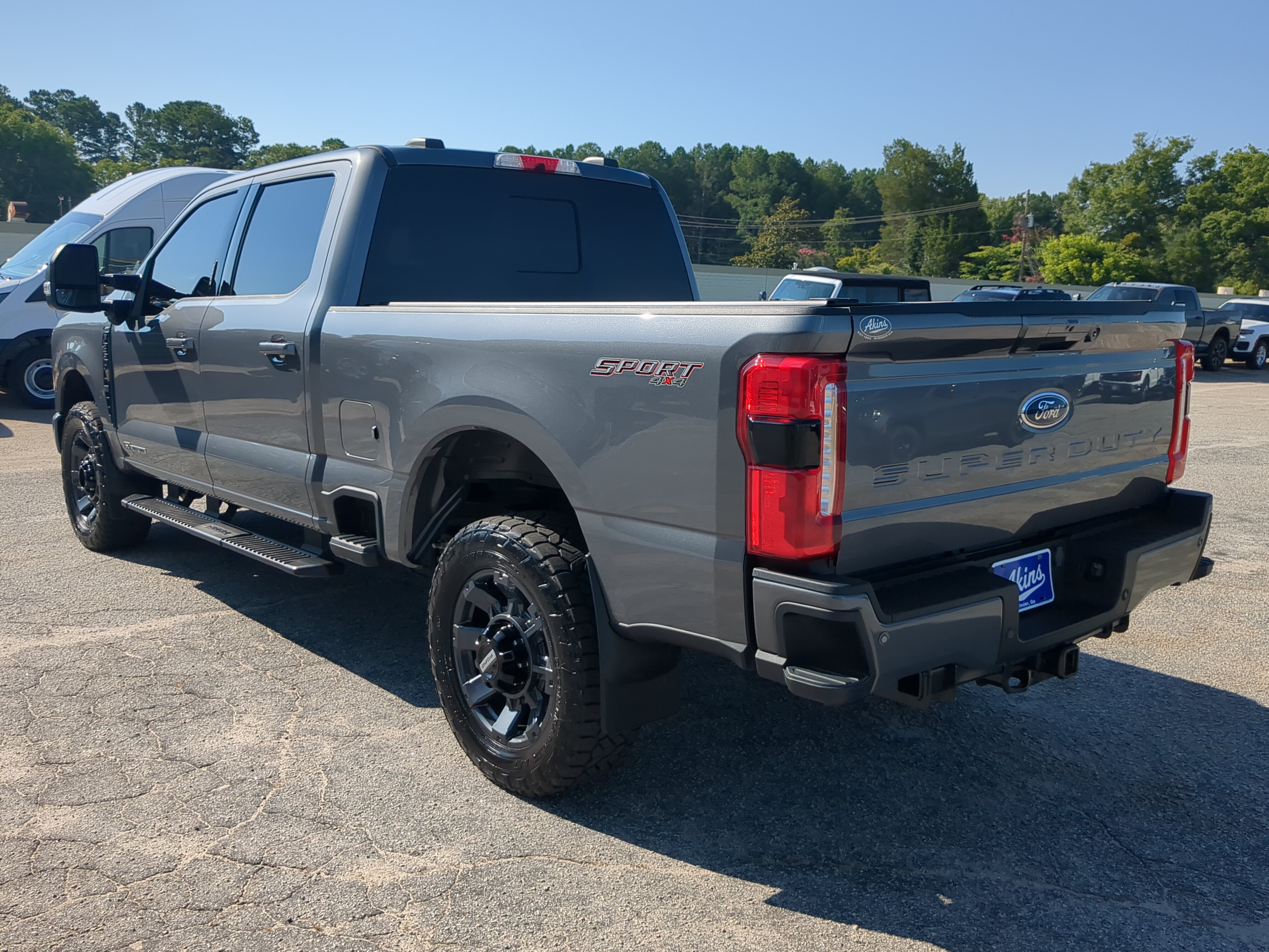 Certified 2024 Ford F250 Lariat w/ Lariat Ultimate Package AWD/4WD image 5