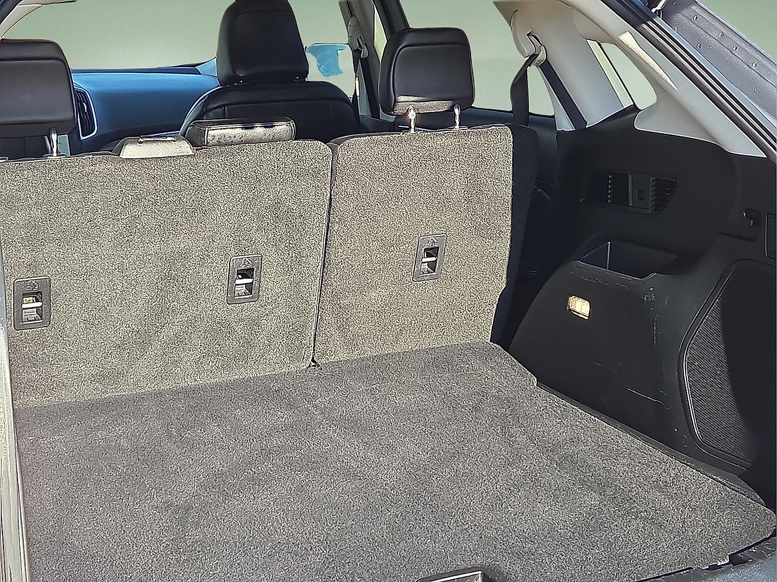 Certified 2023 Ford Edge Titanium image 8