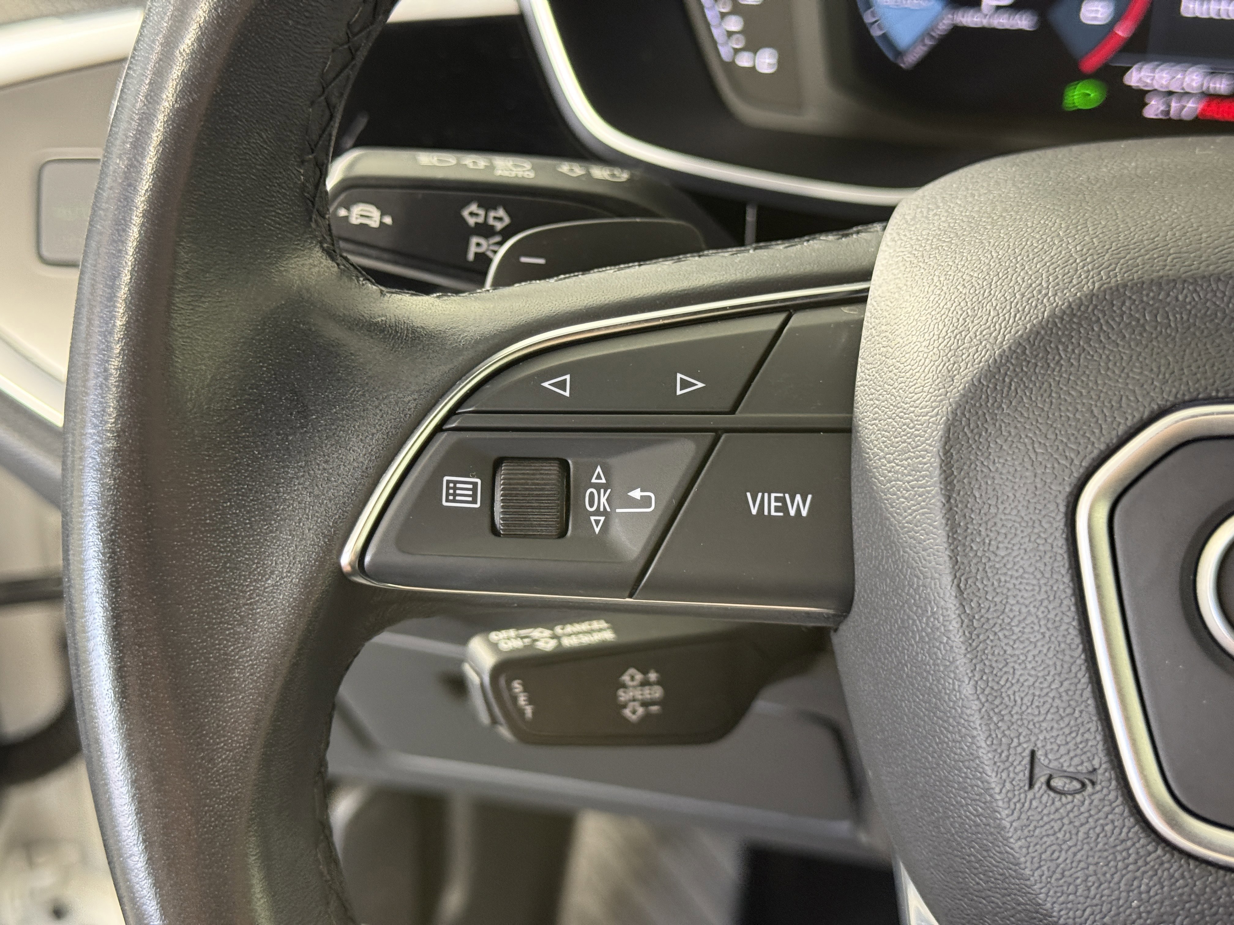 Used 2023 Audi Q3 2.0T Premium image 23