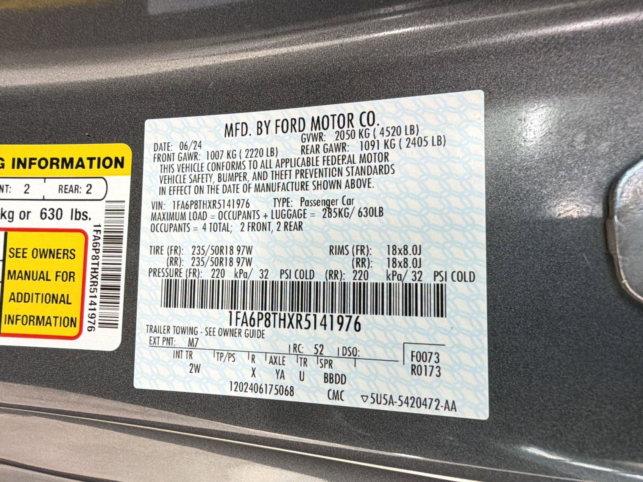 Certified 2024 Ford Mustang Coupe RWD image 18