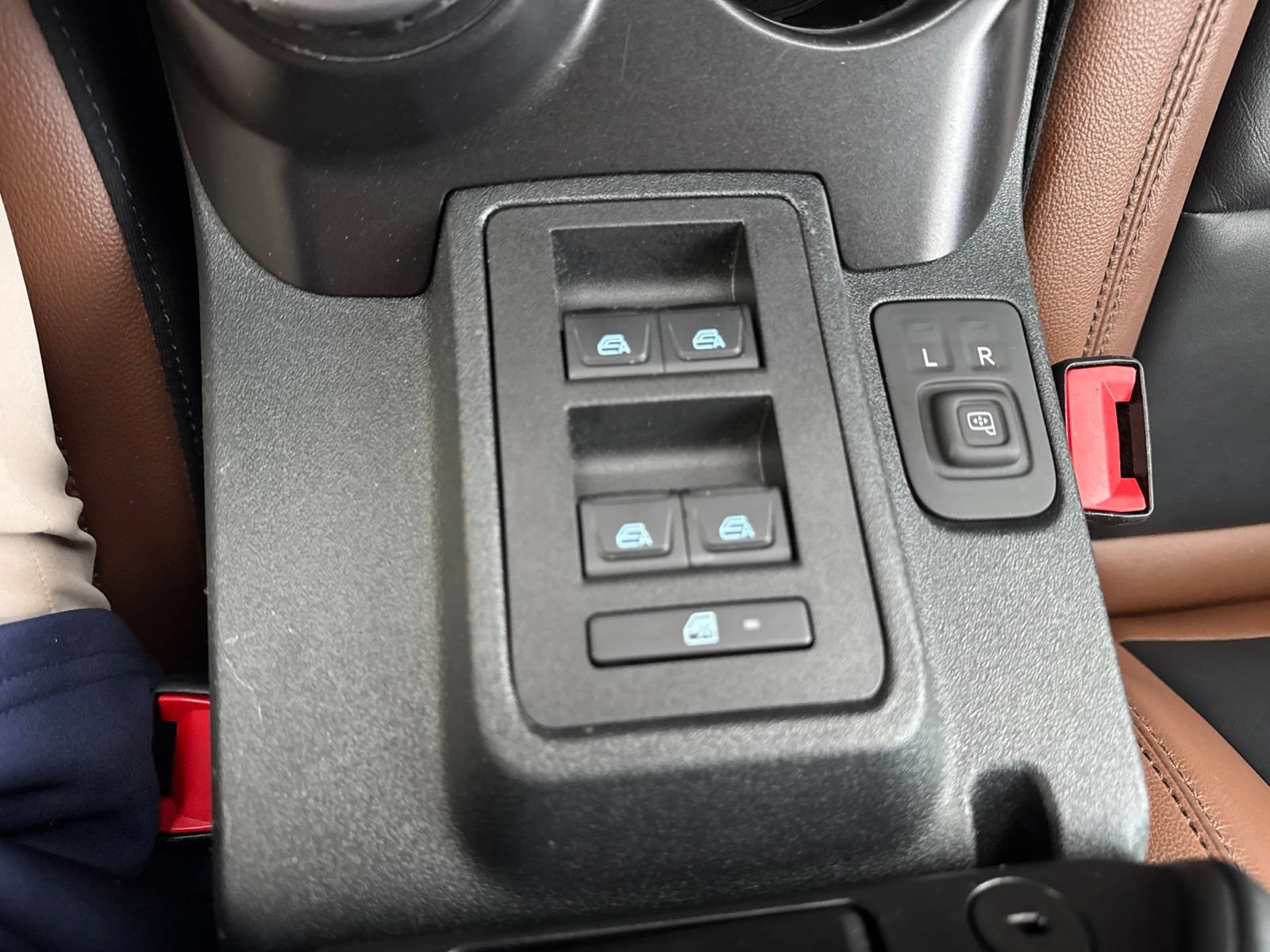 Certified 2022 Ford Bronco Outer Banks AWD/4WD image 33