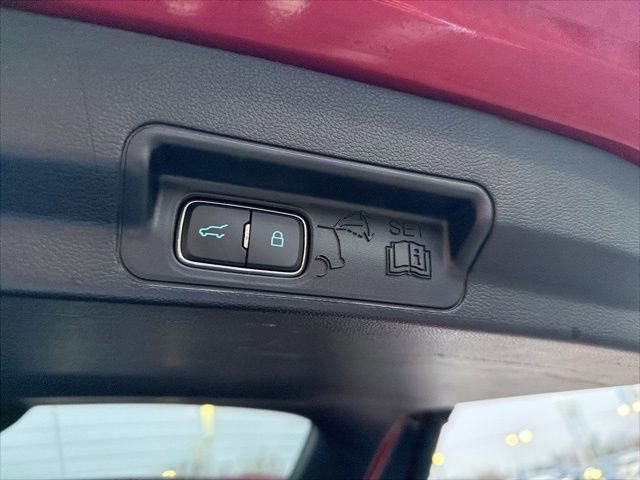 Certified 2021 Ford Explorer XLT w/ Equipment Group 202A image 13