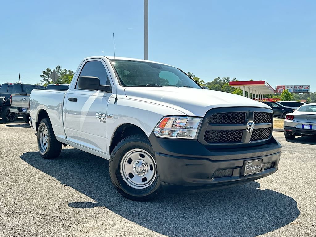 Used 2019 RAM 1500 Tradesman RWD image 5