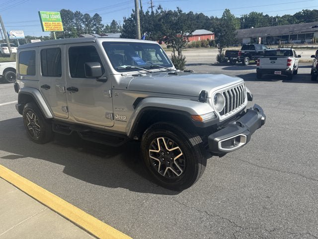 Used 2024 Jeep Wrangler Unlimited Sahara AWD/4WD image 30