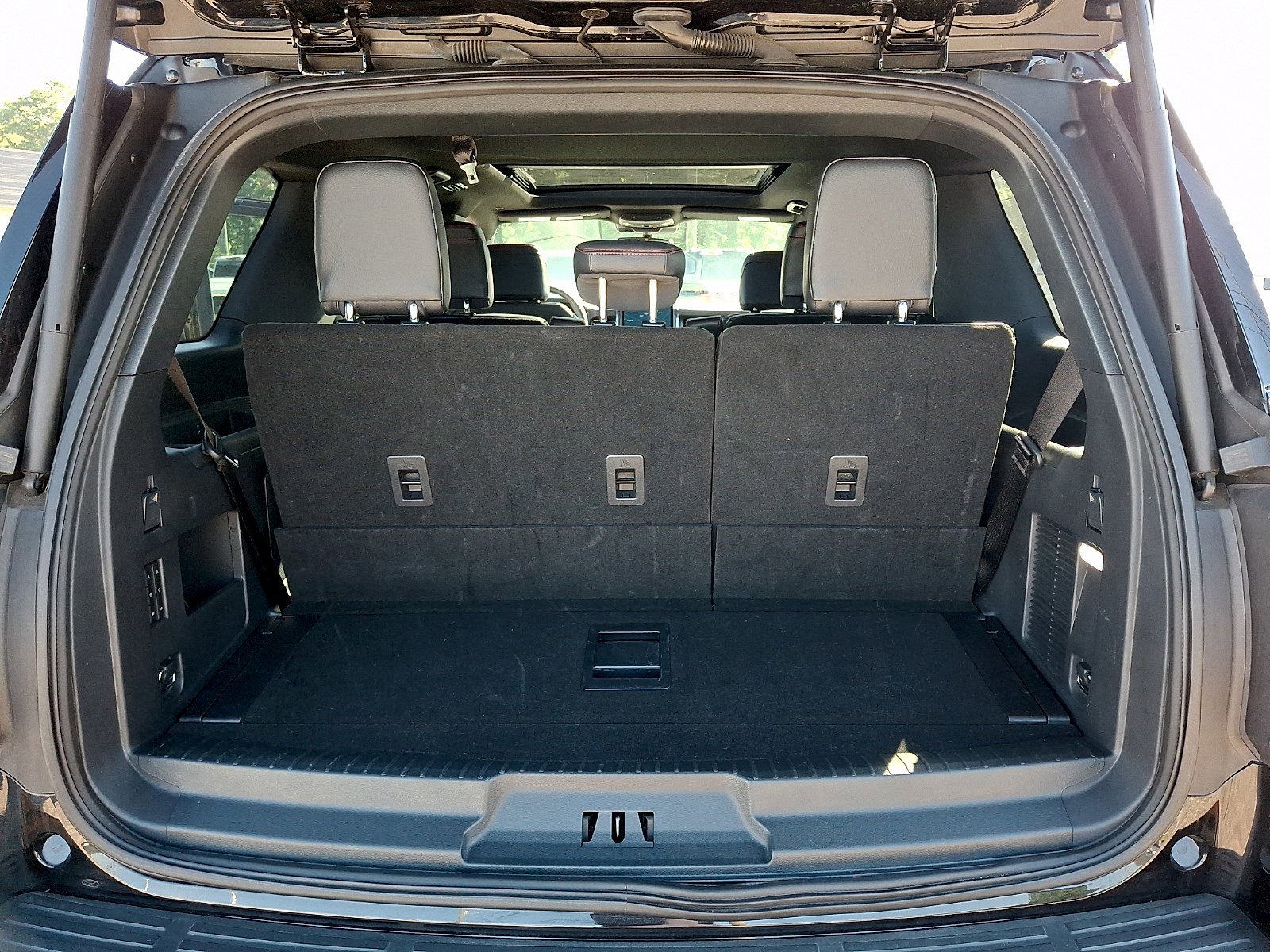 Certified 2024 Ford Expedition Limited AWD/4WD image 28
