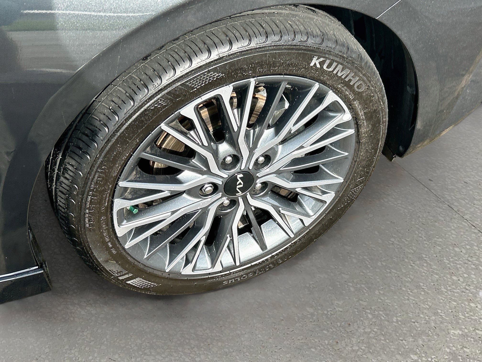 Used 2024 Kia Forte GT-Line FWD image 30