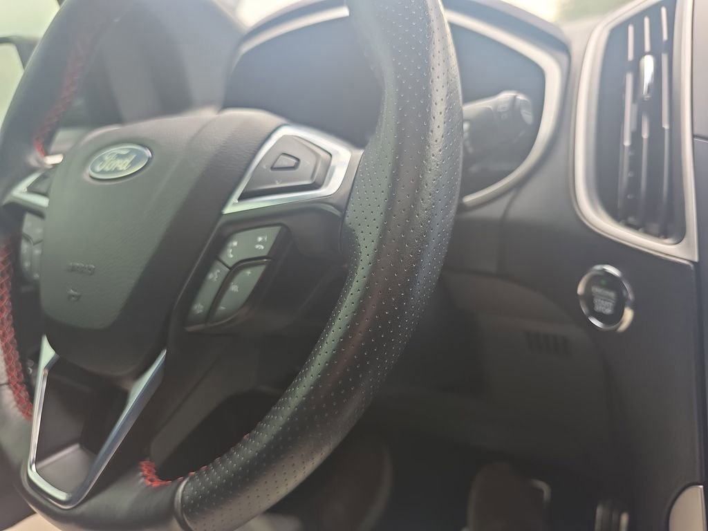 Certified 2021 Ford Edge ST-Line AWD/4WD image 30