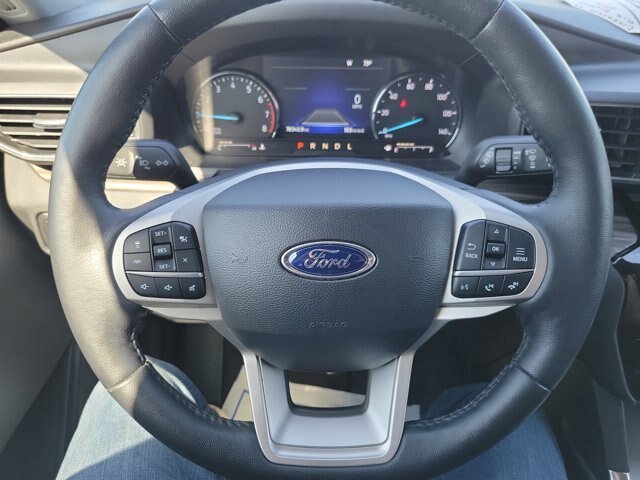 Certified 2022 Ford Explorer Limited w/ Equipment Group 301A AWD/4WD image 25