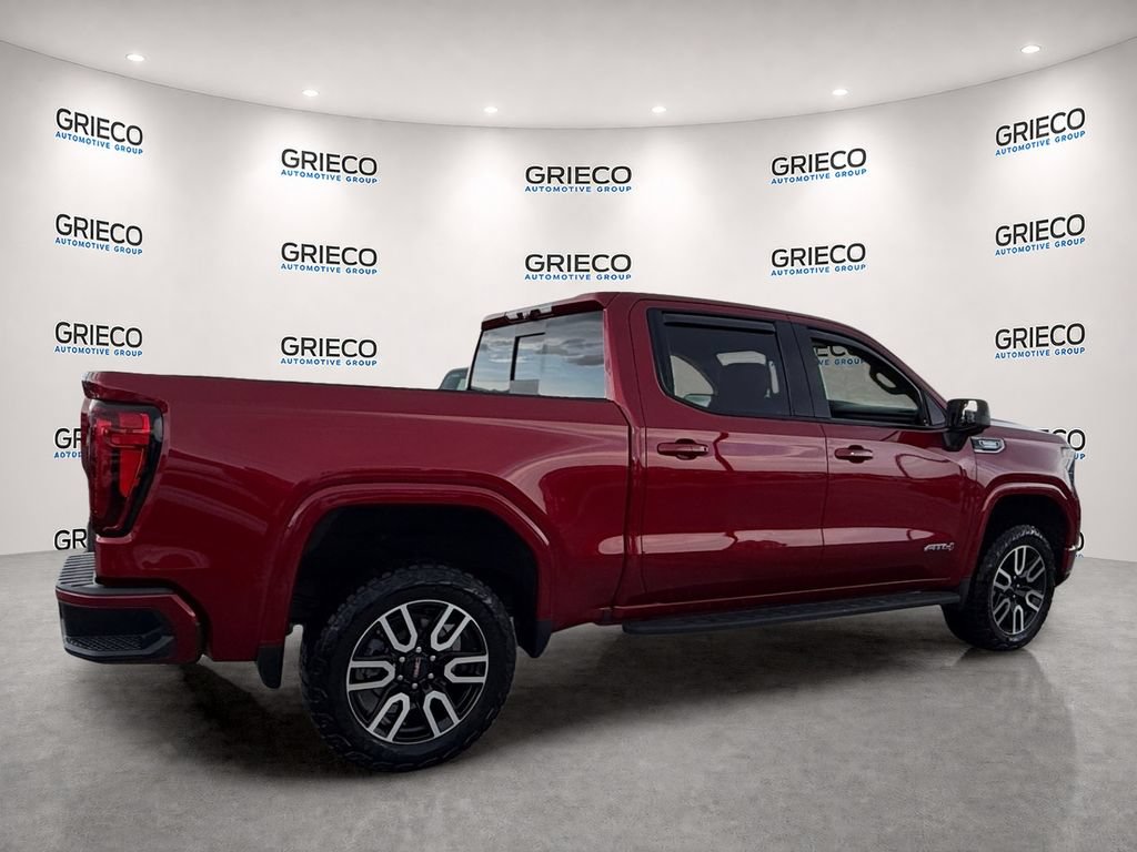 Used 2025 GMC Sierra 1500 AT4 w/ AT4 Premium Package AWD/4WD image 7