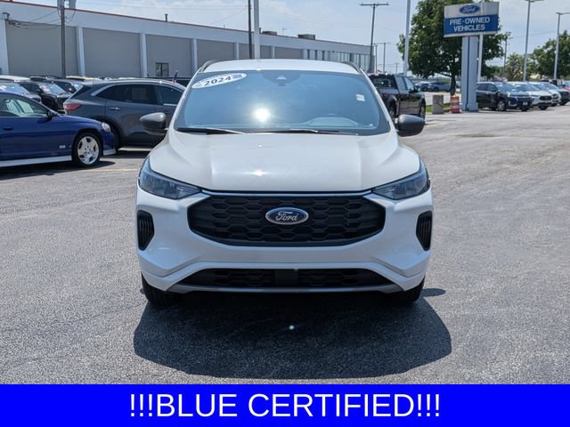 Certified 2024 Ford Escape ST-Line w/ Tech Pack #1 AWD/4WD image 3