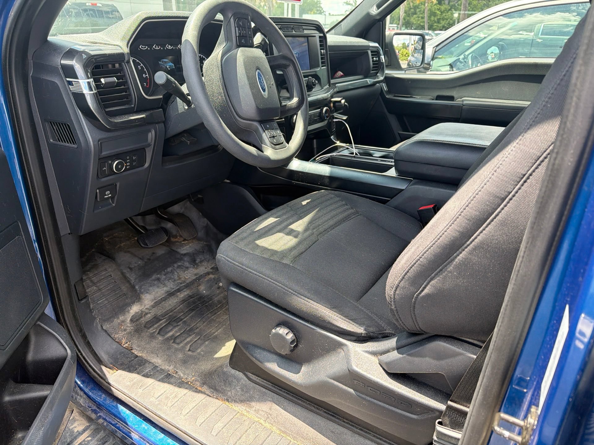Certified 2022 Ford F150 XL w/ STX Appearance Package RWD image 10